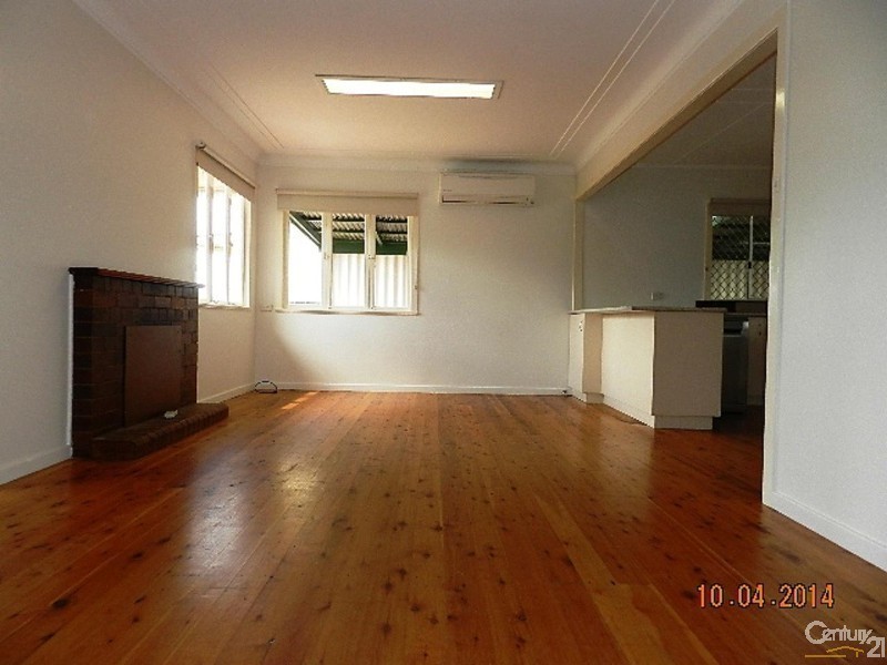 14 Butt Street, Harristown QLD 4350