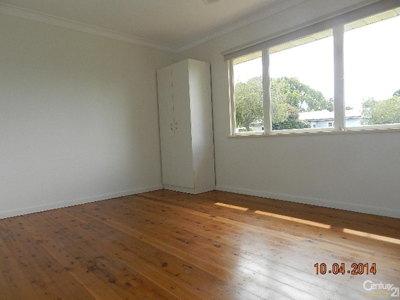 14 Butt Street, Harristown QLD 4350