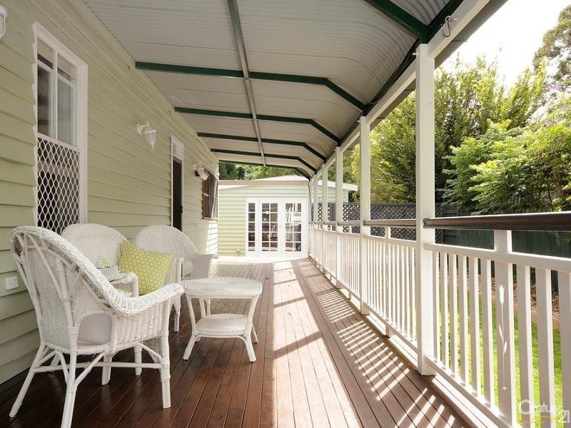 9 Delacey Street, North Toowoomba QLD 4350