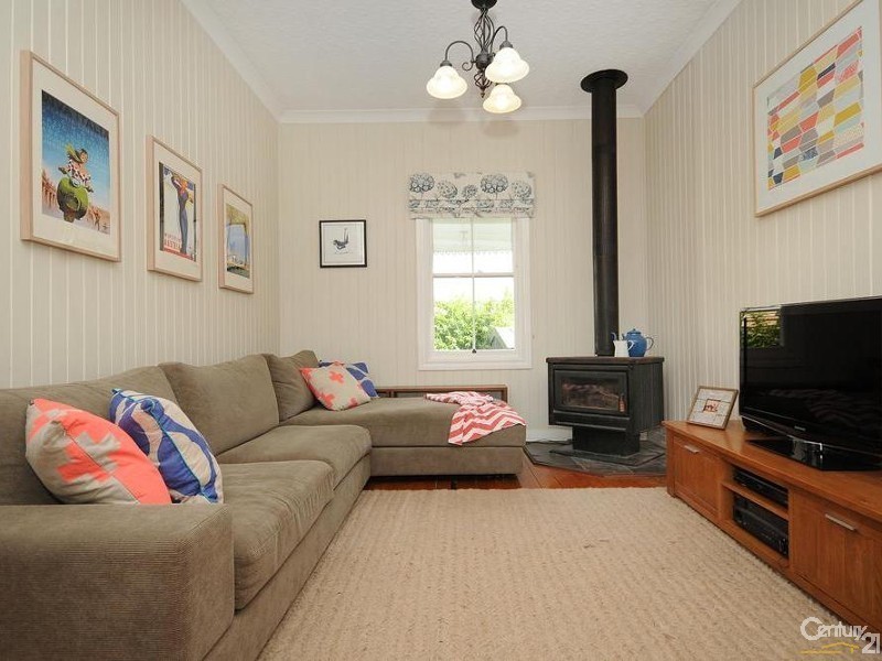 9 Delacey Street, North Toowoomba QLD 4350