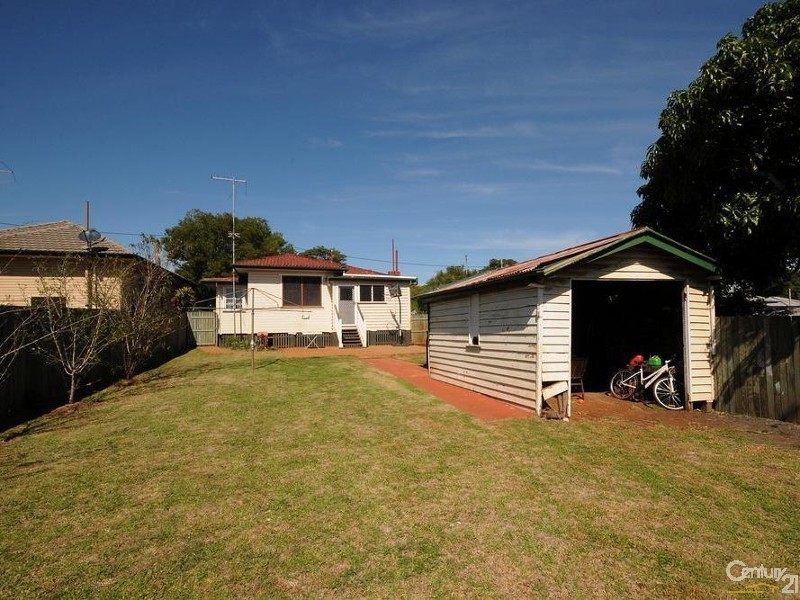59 Cranley Street, South Toowoomba QLD 4350