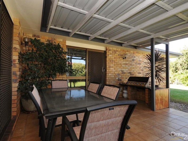 14 Banksia Street, Newtown QLD 4350