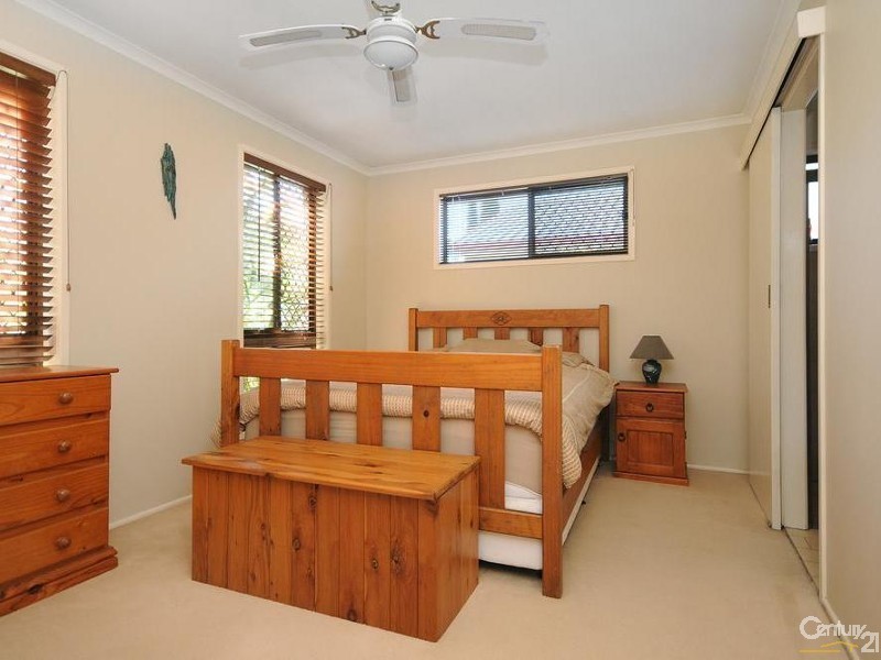 14 Banksia Street, Newtown QLD 4350