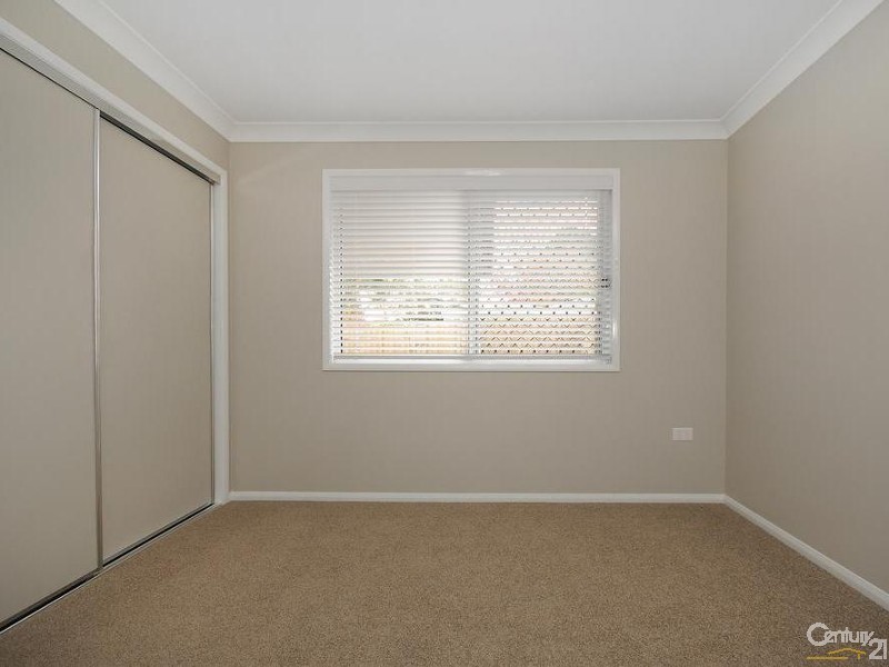 2/37 Boyett Street, Centenary Heights QLD 4350