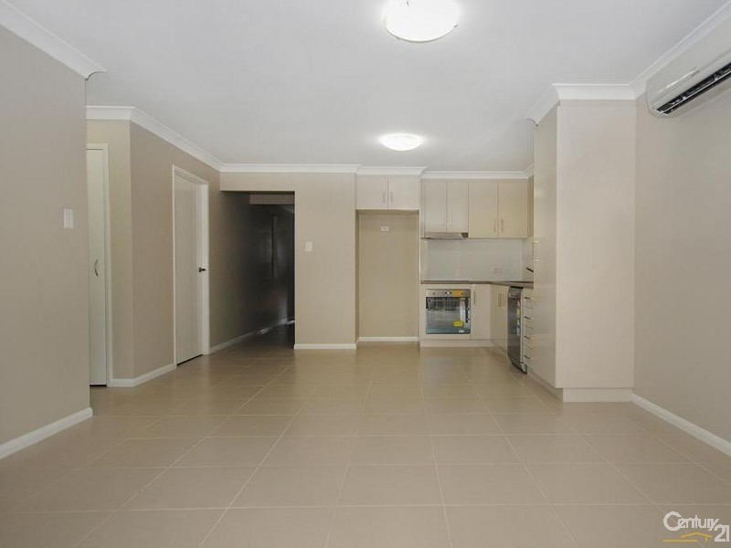 3/37 Boyett Street, Centenary Heights QLD 4350