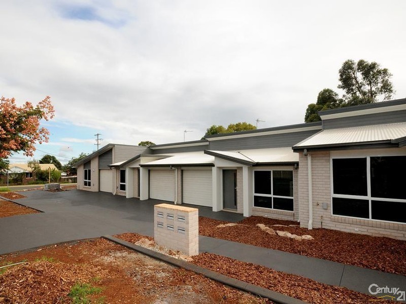 4/37 Boyett Street, Centenary Heights QLD 4350