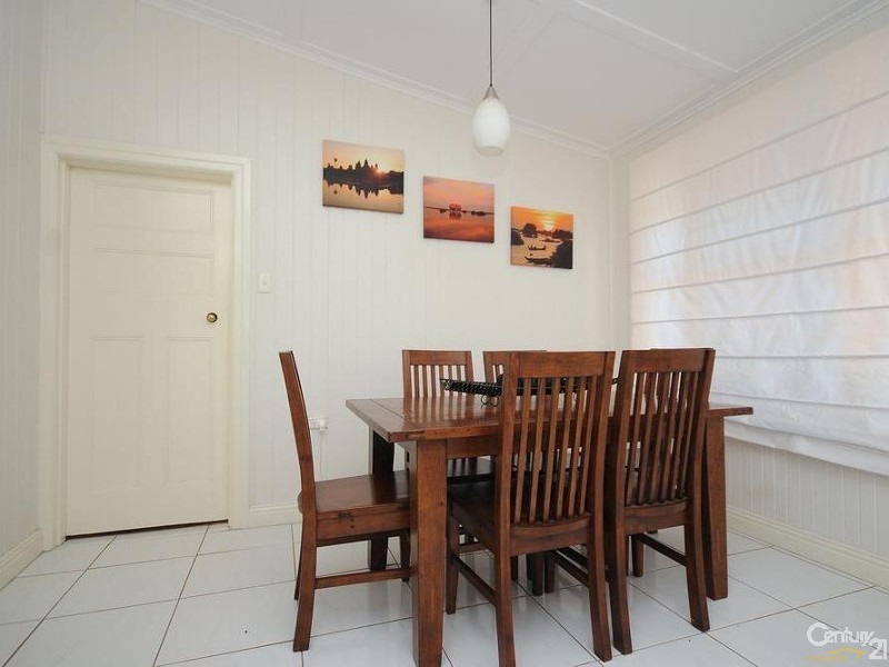 3 Victor Street, East Toowoomba QLD 4350