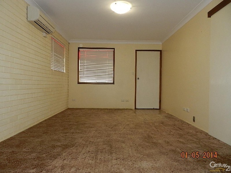 2/6 Begonia Court, Centenary Heights QLD 4350