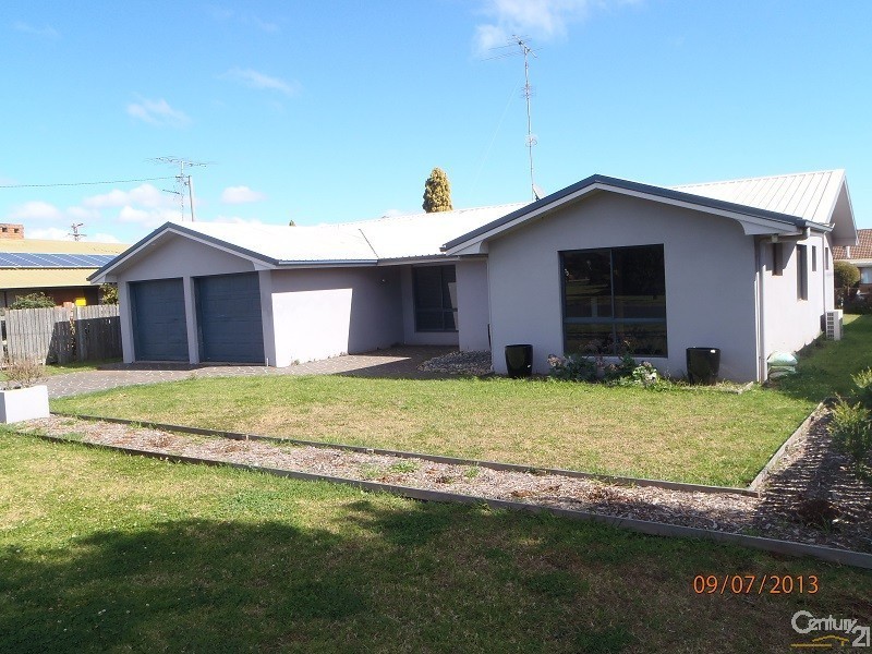 15 Gibson Street, Wilsonton QLD 4350