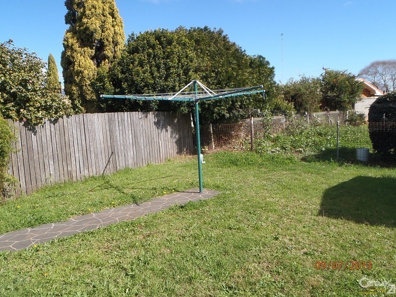 15 Gibson Street, Wilsonton QLD 4350