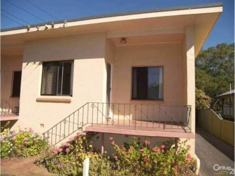 3/214 Long Street, South Toowoomba QLD 4350