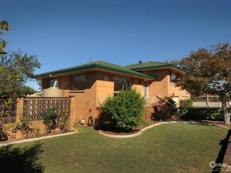364  North Street, Wilsonton QLD 4350