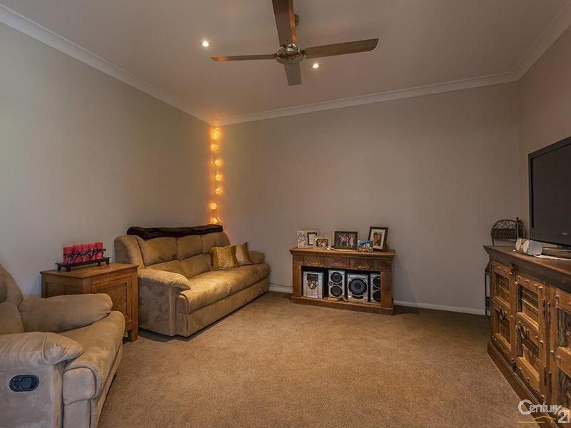 187 Topps Road, Flagstone Creek QLD 4344