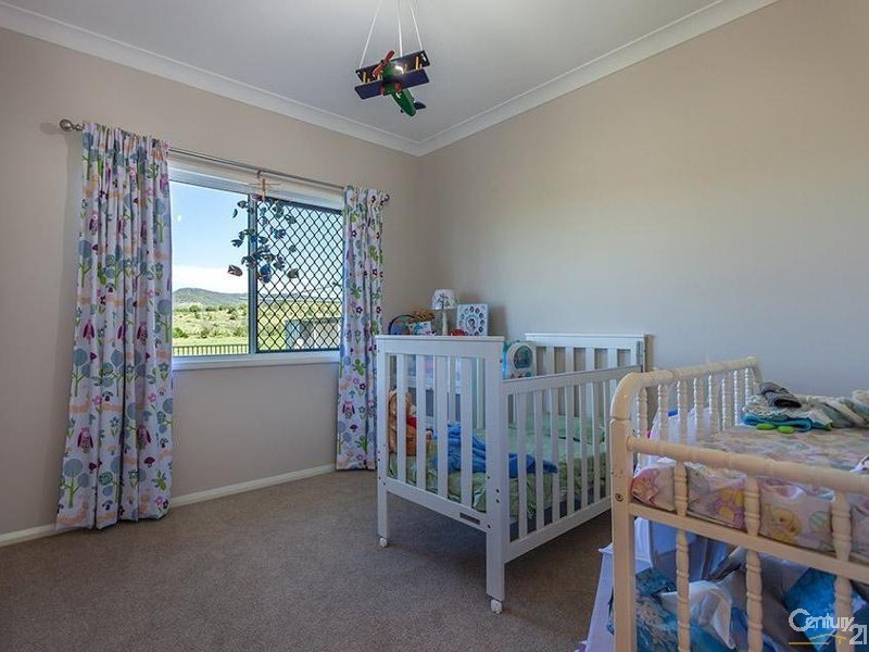 187 Topps Road, Flagstone Creek QLD 4344