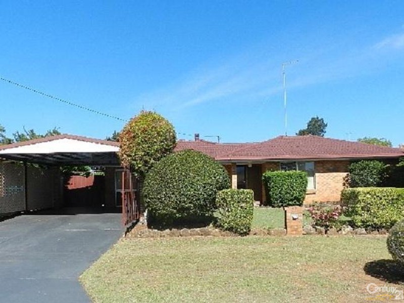 42 Paull Street, Wilsonton QLD 4350
