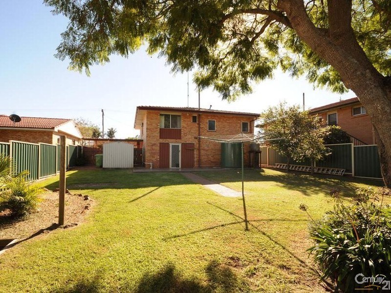 22 Cleary Street, Centenary Heights QLD 4350