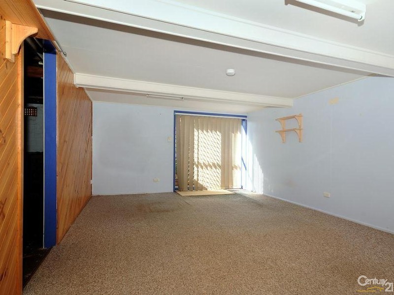 22 Cleary Street, Centenary Heights QLD 4350