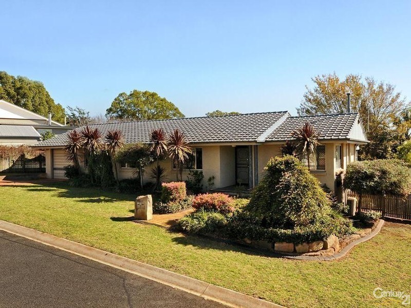 7 Herbert Street, East Toowoomba QLD 4350