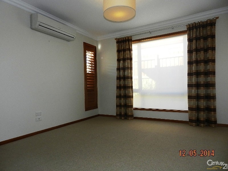 375 Mackenzie Street, Middle Ridge QLD 4350