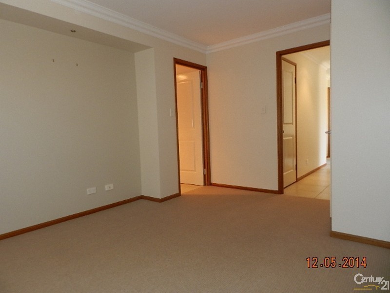375 Mackenzie Street, Middle Ridge QLD 4350