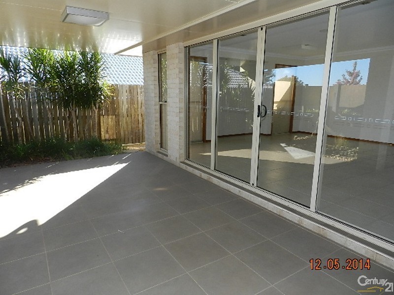375 Mackenzie Street, Middle Ridge QLD 4350