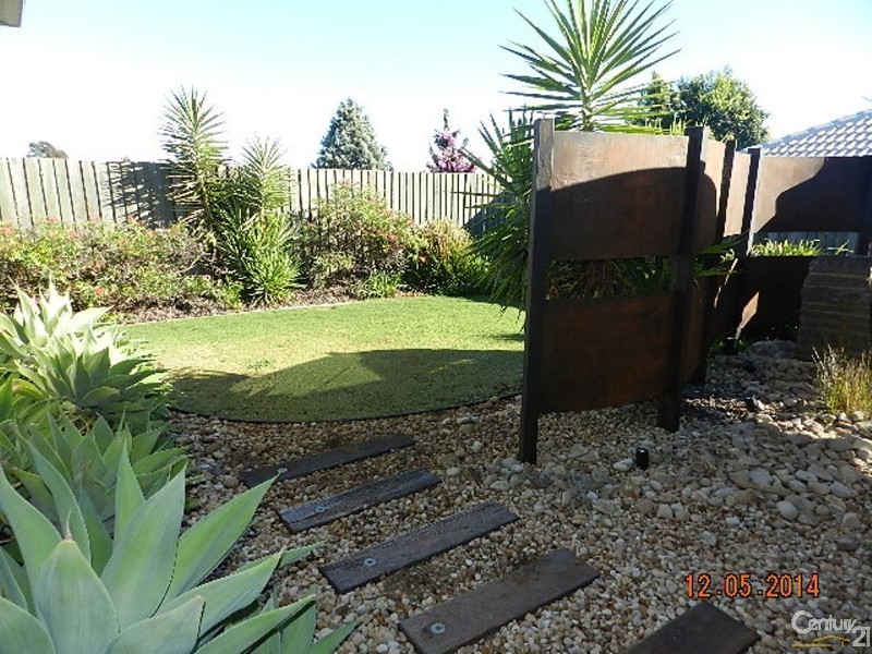 375 Mackenzie Street, Middle Ridge QLD 4350