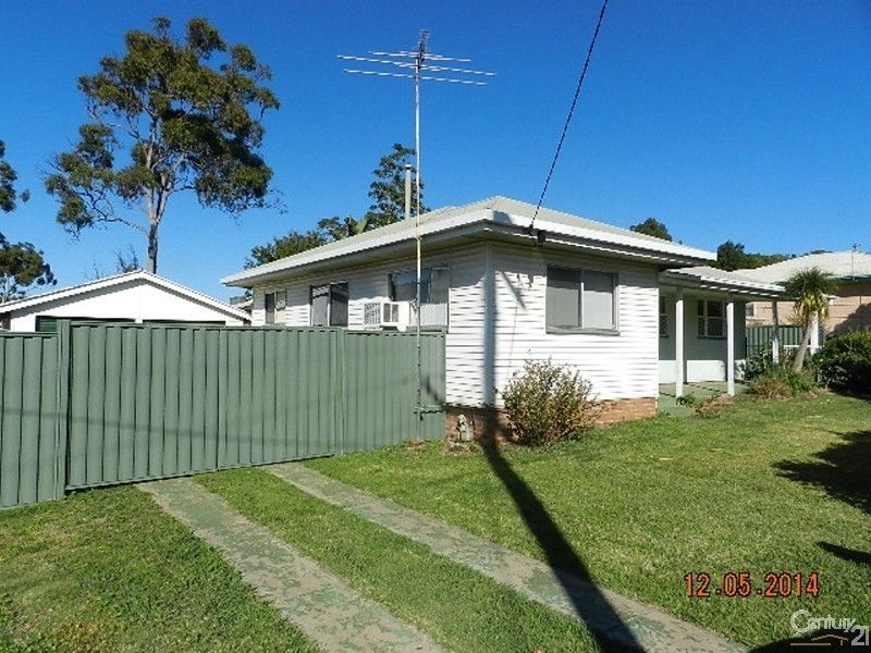 32 Joyce Street, South Toowoomba QLD 4350