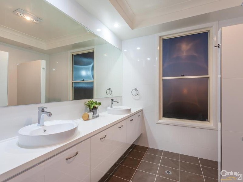 7 Connell Street, East Toowoomba QLD 4350