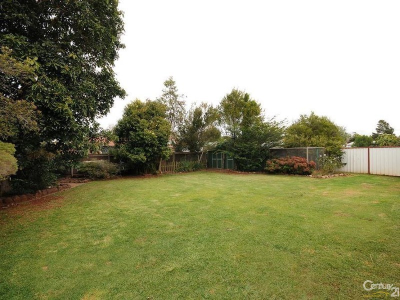 132a Hill Street, Newtown QLD 4350