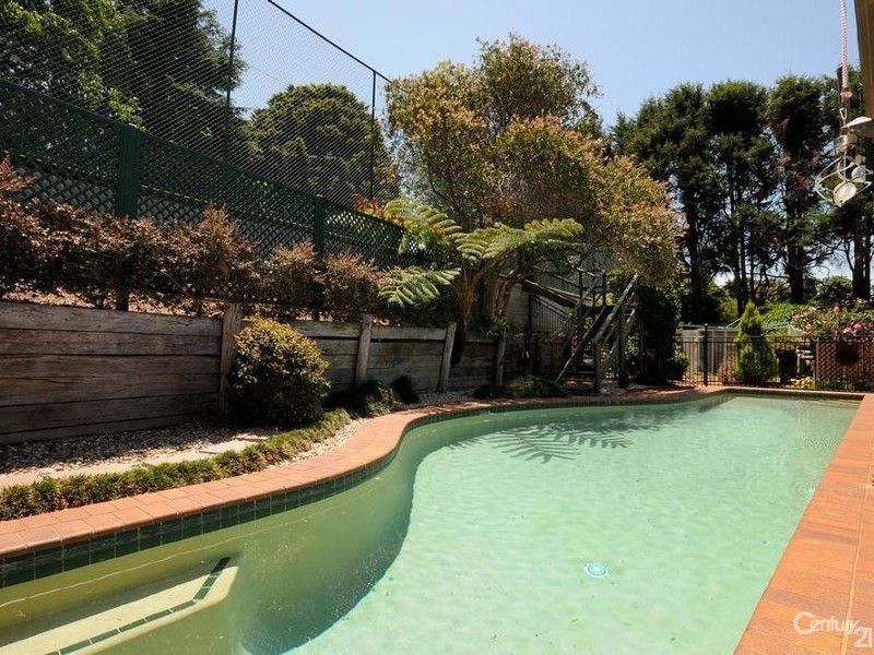 229 Rowbotham Street, Middle Ridge QLD 4350