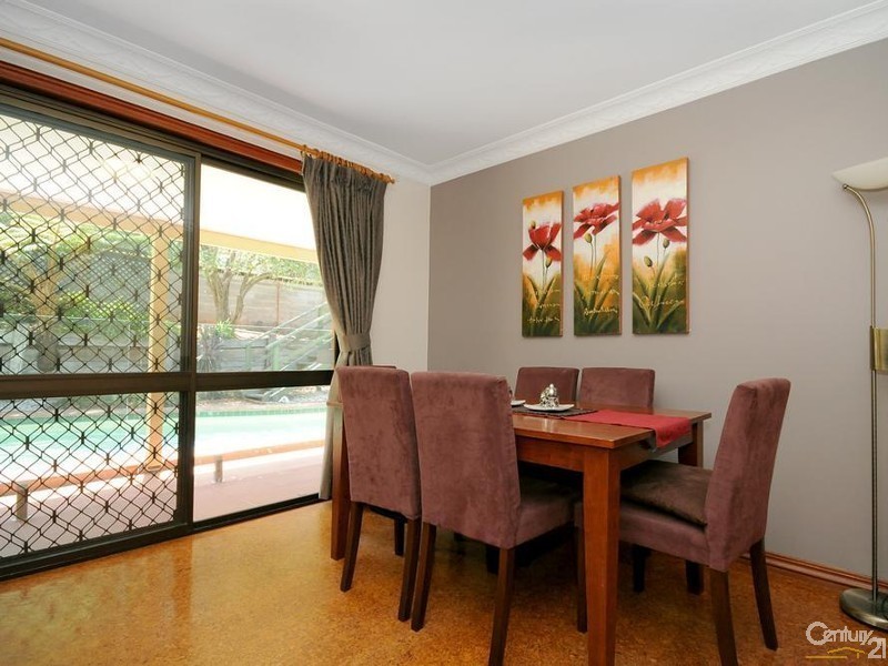 229 Rowbotham Street, Middle Ridge QLD 4350