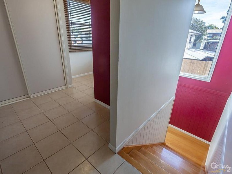 11 Gostwyck Street, Newtown QLD 4350