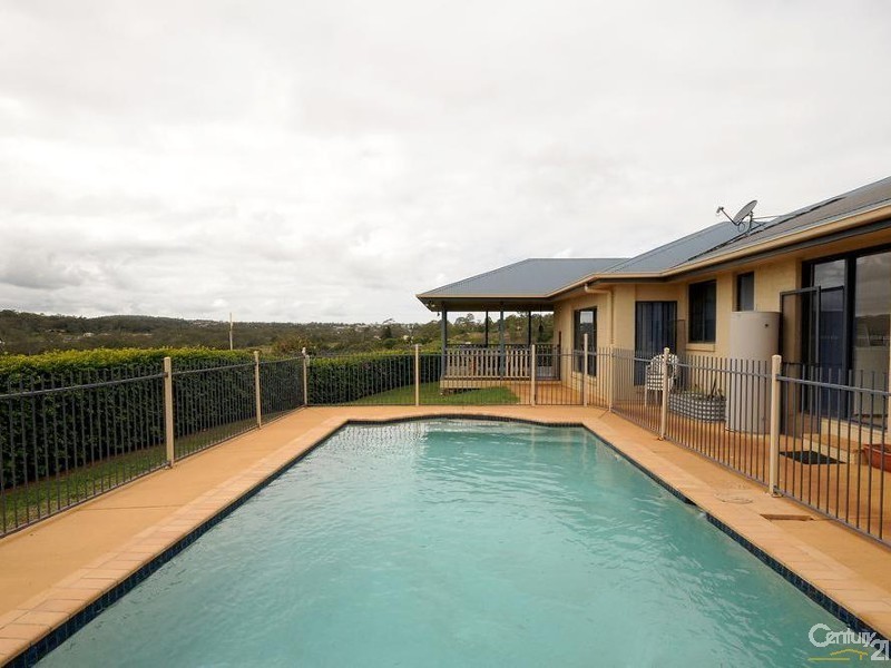 33 Strathdarr Dr, Torrington QLD 4350