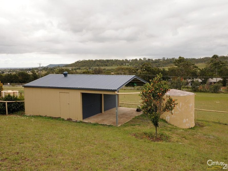 33 Strathdarr Dr, Torrington QLD 4350