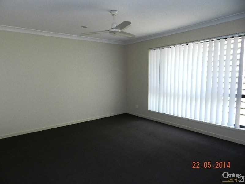 11 Dixon Court, Wilsonton QLD 4350