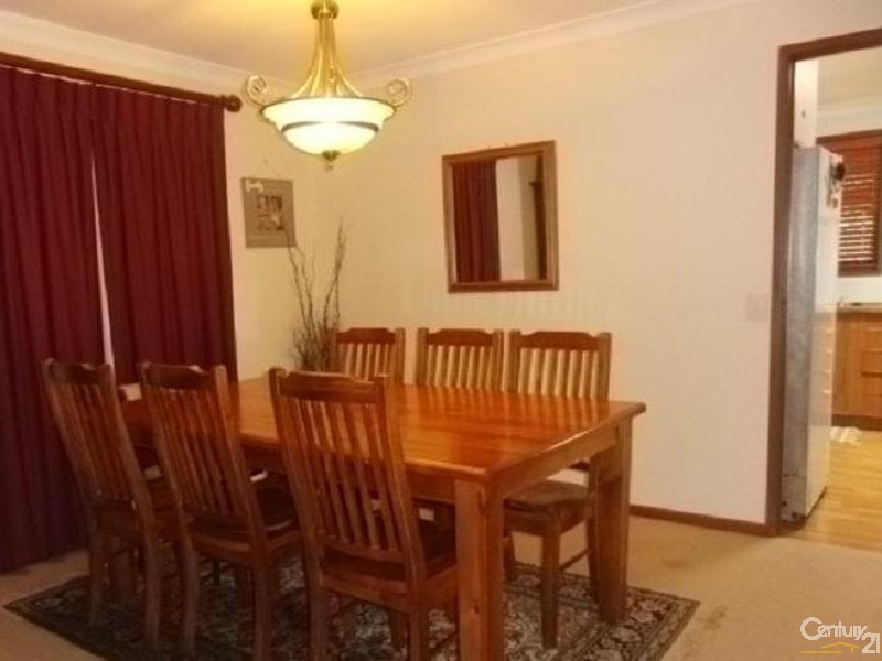 8 Jacaranda Court, Rangeville QLD 4350