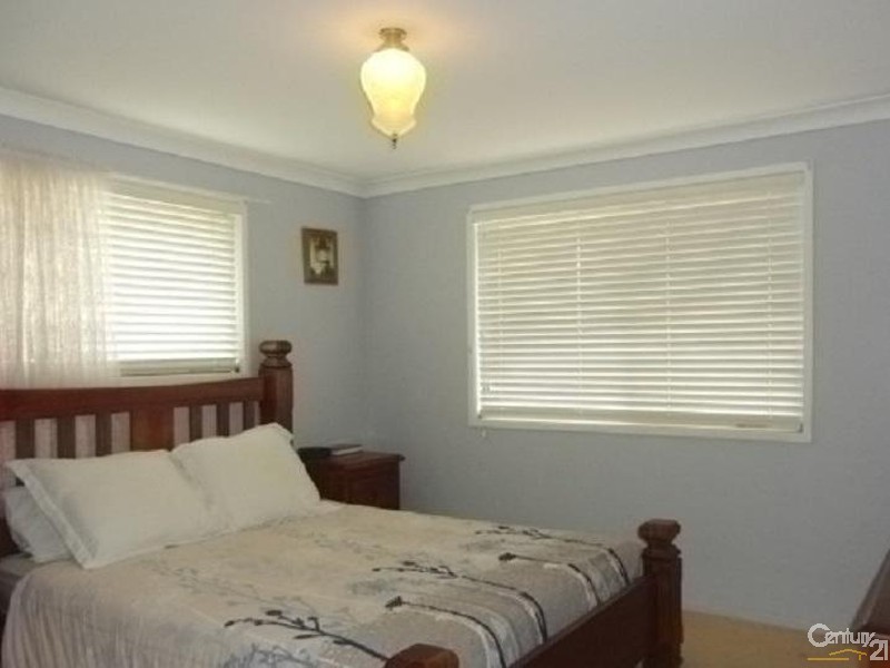 8 Jacaranda Court, Rangeville QLD 4350