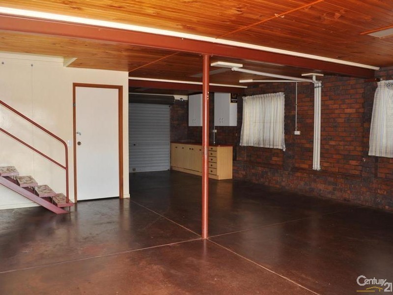 8 Jacaranda Court, Rangeville QLD 4350