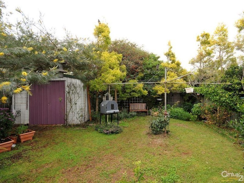 2 Edward Street, North Toowoomba QLD 4350