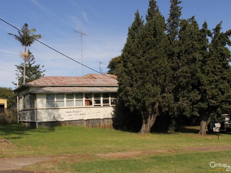 24 Gregory Street, Harlaxton QLD 4350