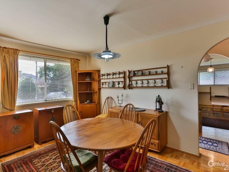 18 Taylor Street, Toowoomba QLD 4350