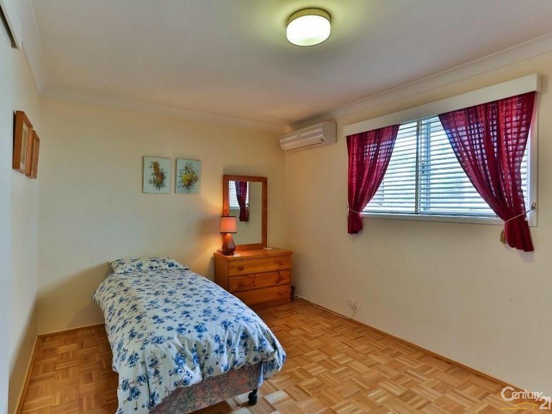 18 Taylor Street, Toowoomba QLD 4350