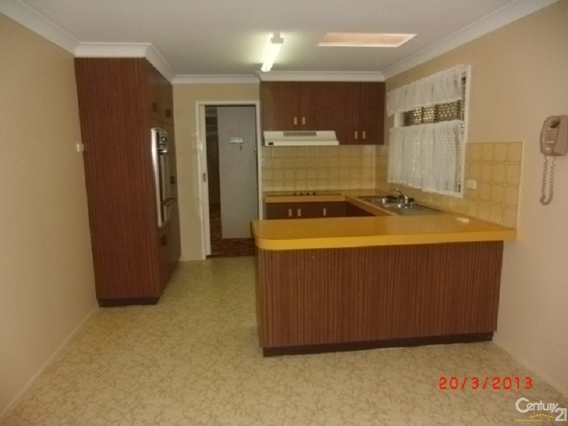 41 Arabian Street, Harristown QLD 4350
