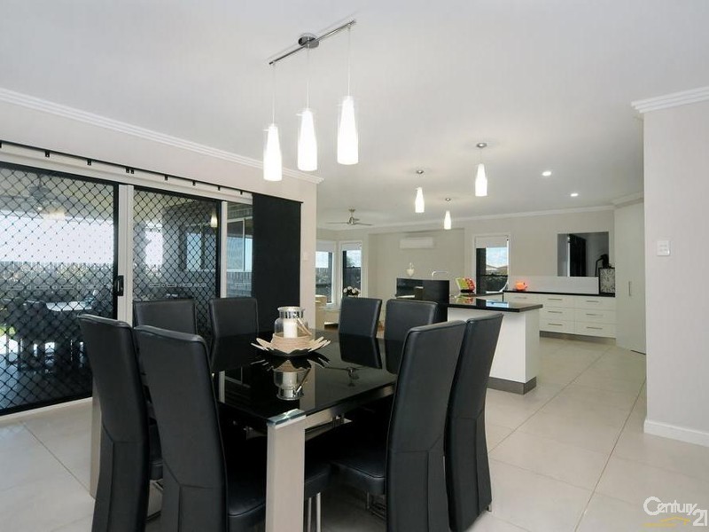 4 Ibis Crescent, Highfields QLD 4352