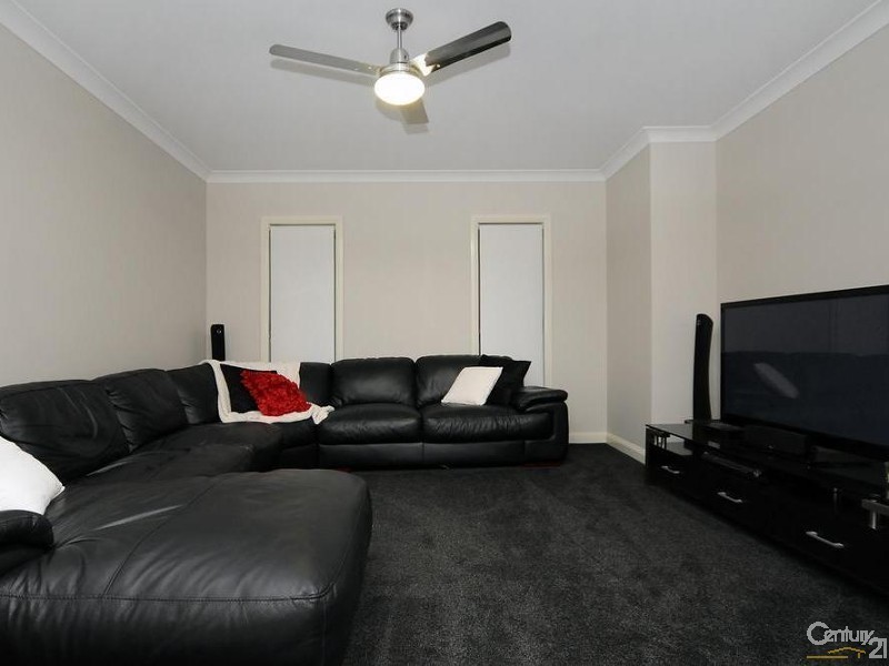 4 Ibis Crescent, Highfields QLD 4352