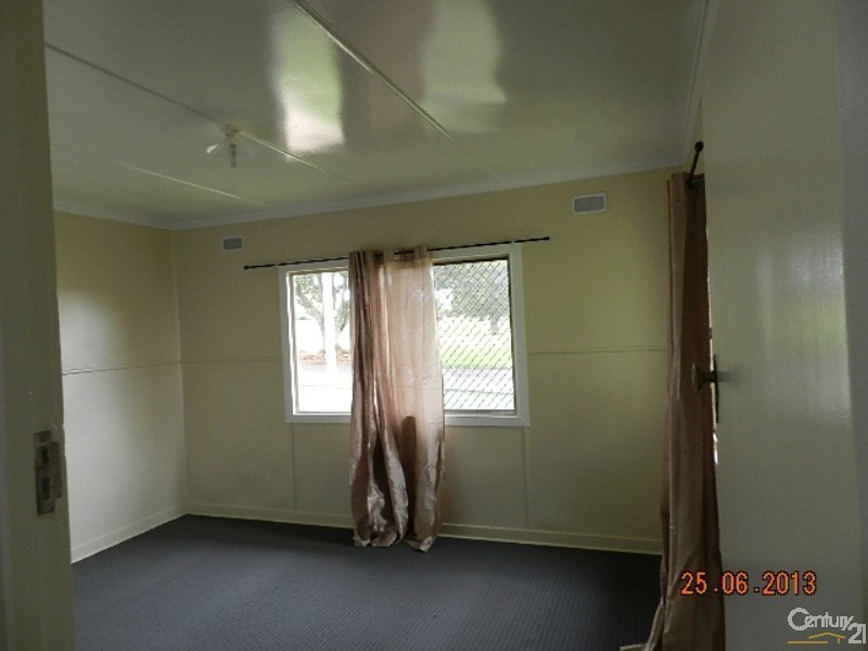 13 Doyle Street, Harlaxton QLD 4350