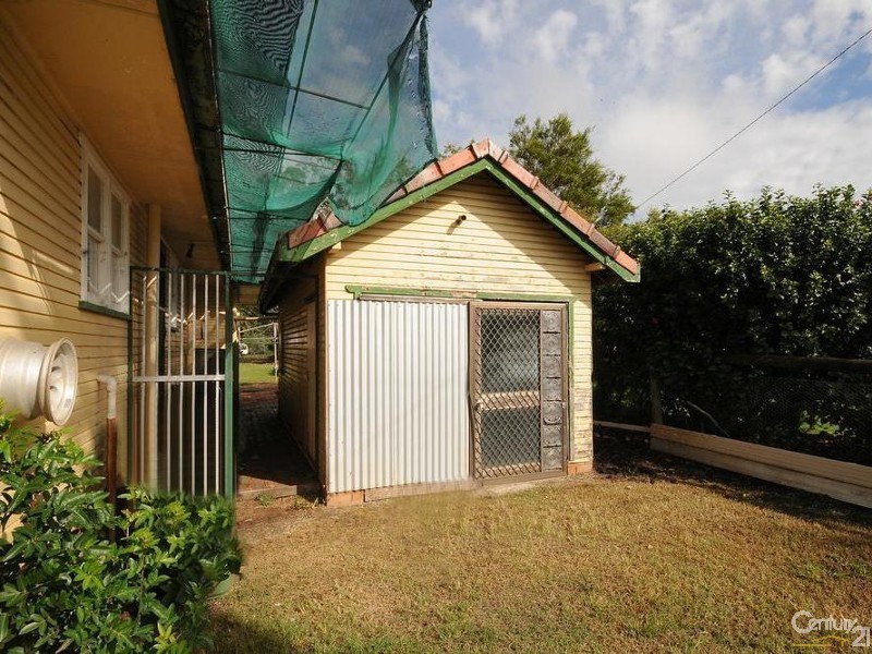 16 High Street, Wyreema QLD 4352