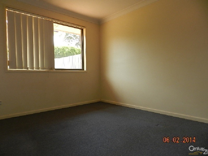 1/5 Amanda Drive, Centenary Heights QLD 4350