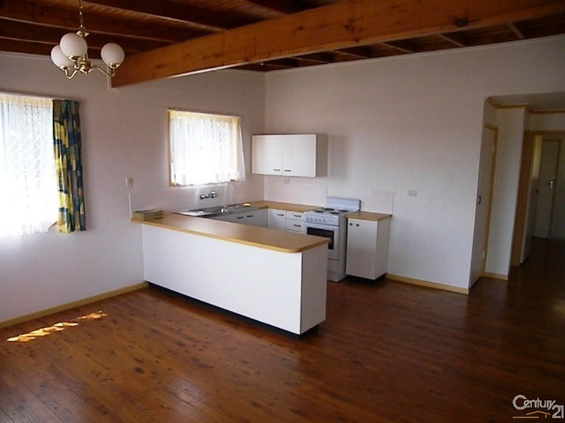 2/22 Claret Street, Wilsonton QLD 4350