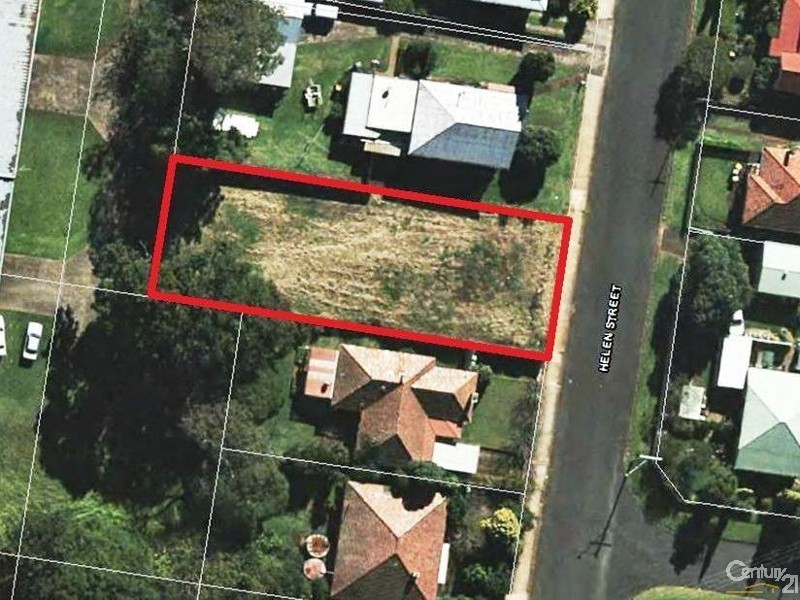 11 Helen Street, Newtown QLD 4350